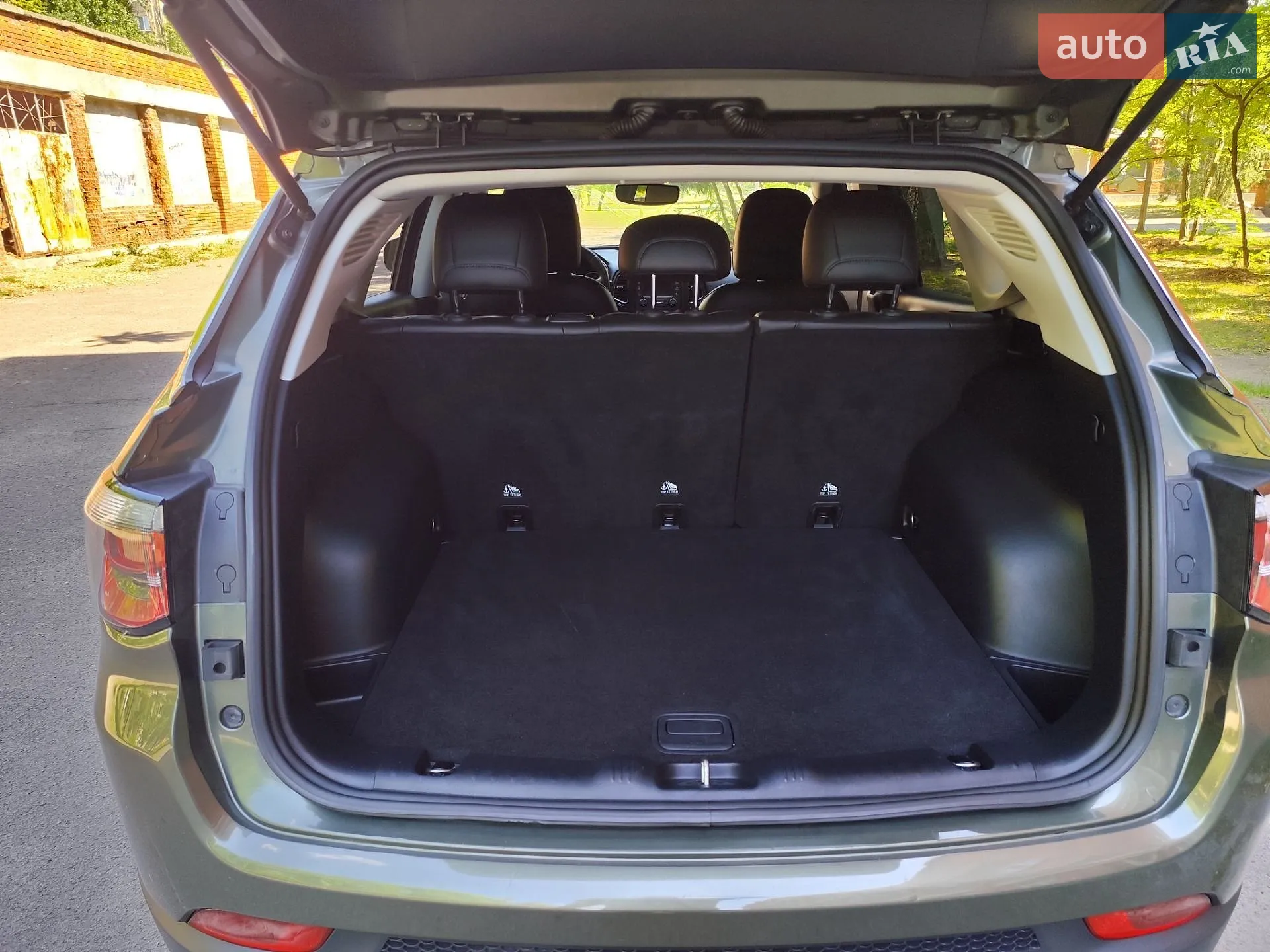 2017 Jeep Compass - мініатюра 17