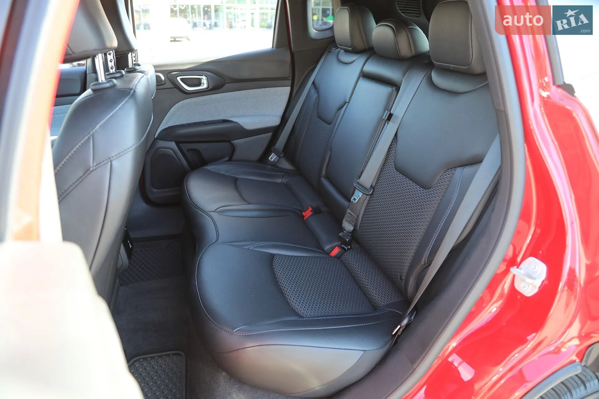 2025 Jeep Compass - мініатюра 14