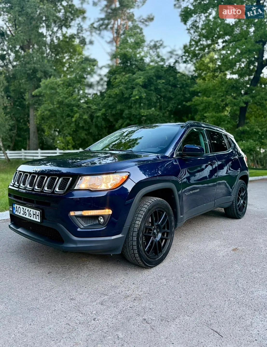 2017 Jeep Compass - мініатюра 2