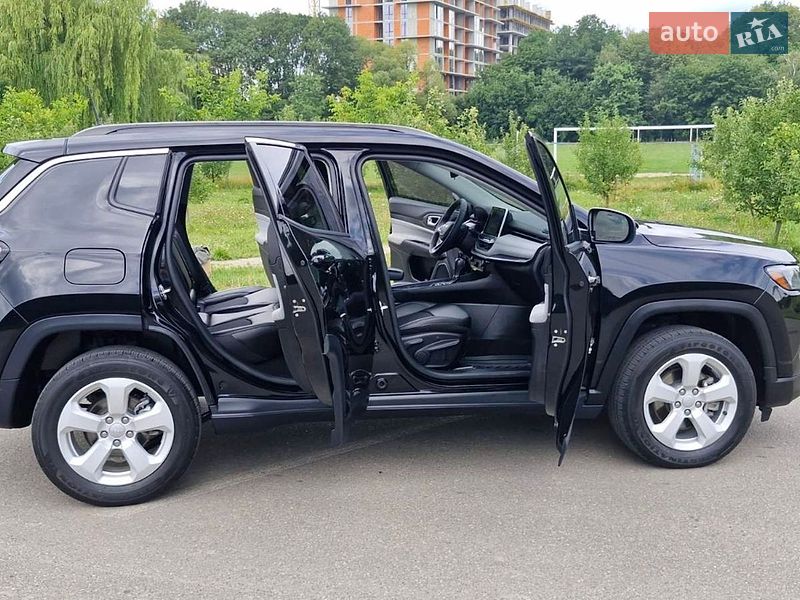 Позашляховик / Кросовер Jeep Compass 2021 в Івано-Франківську