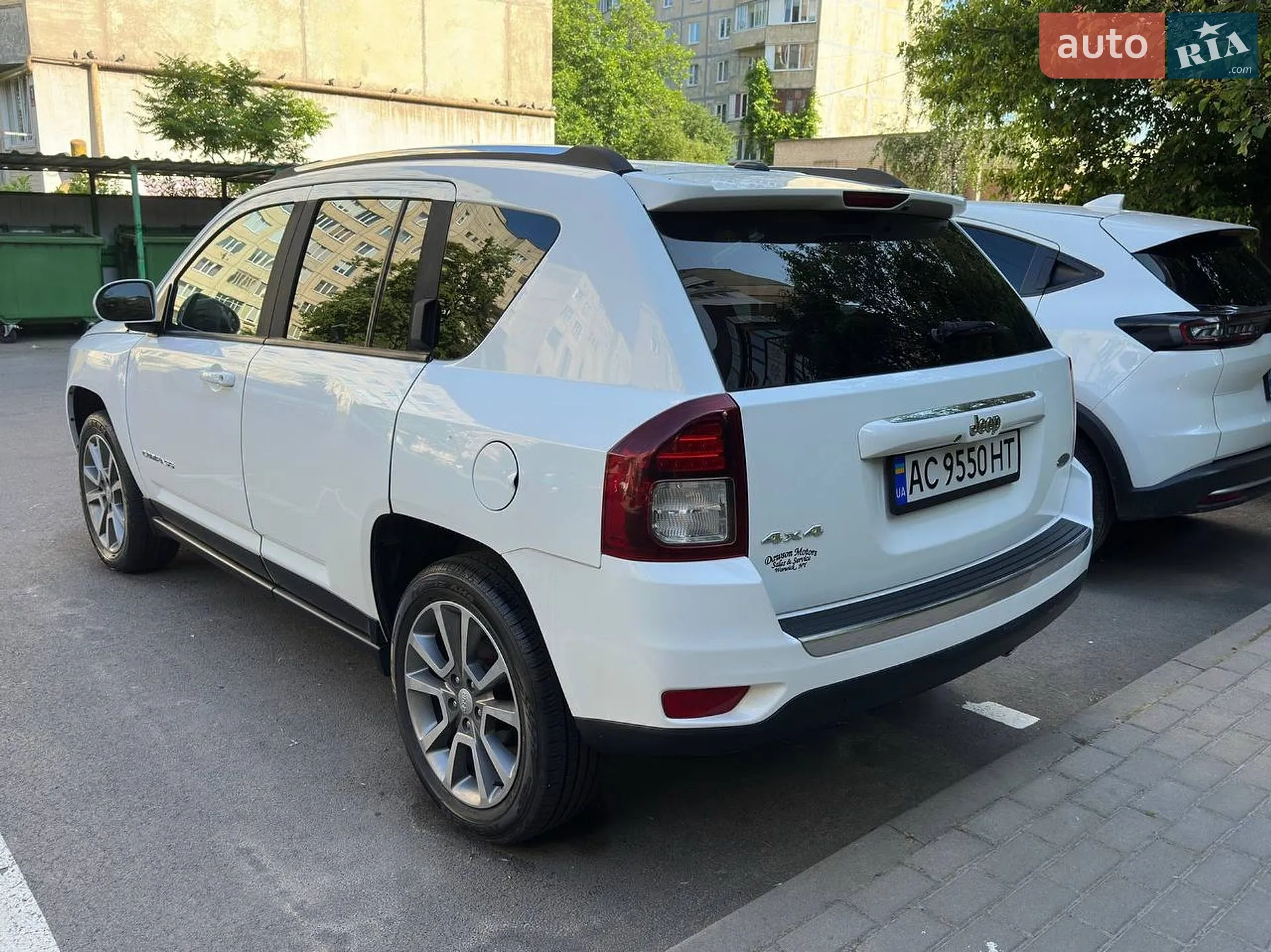 2016 Jeep Compass - мініатюра 3