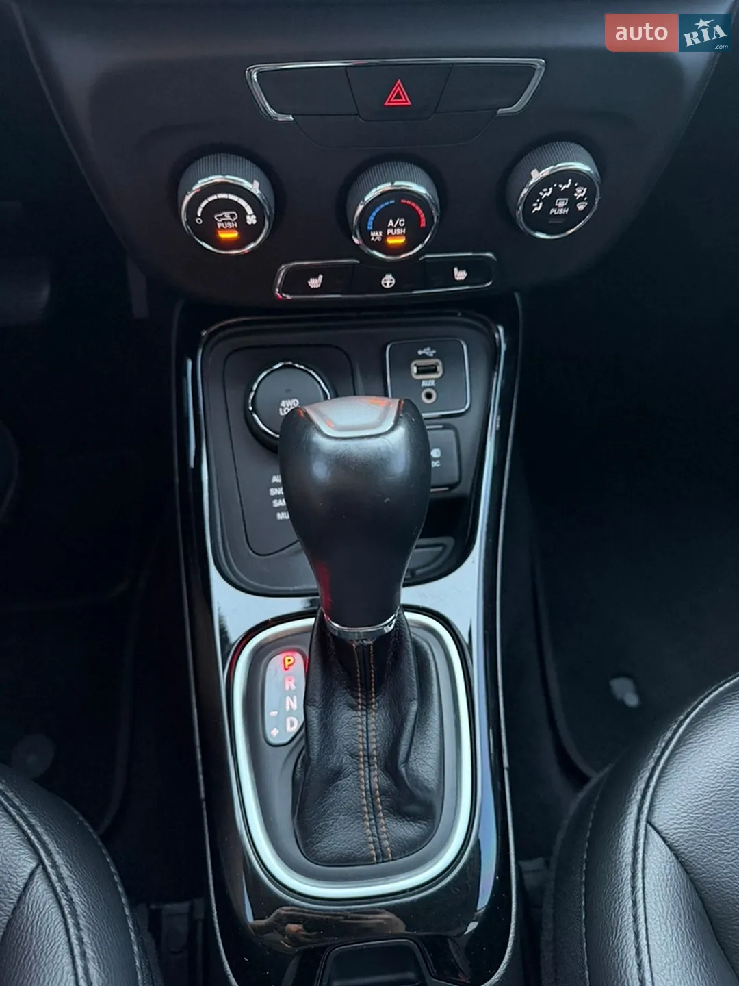2018 Jeep Compass - мініатюра 52