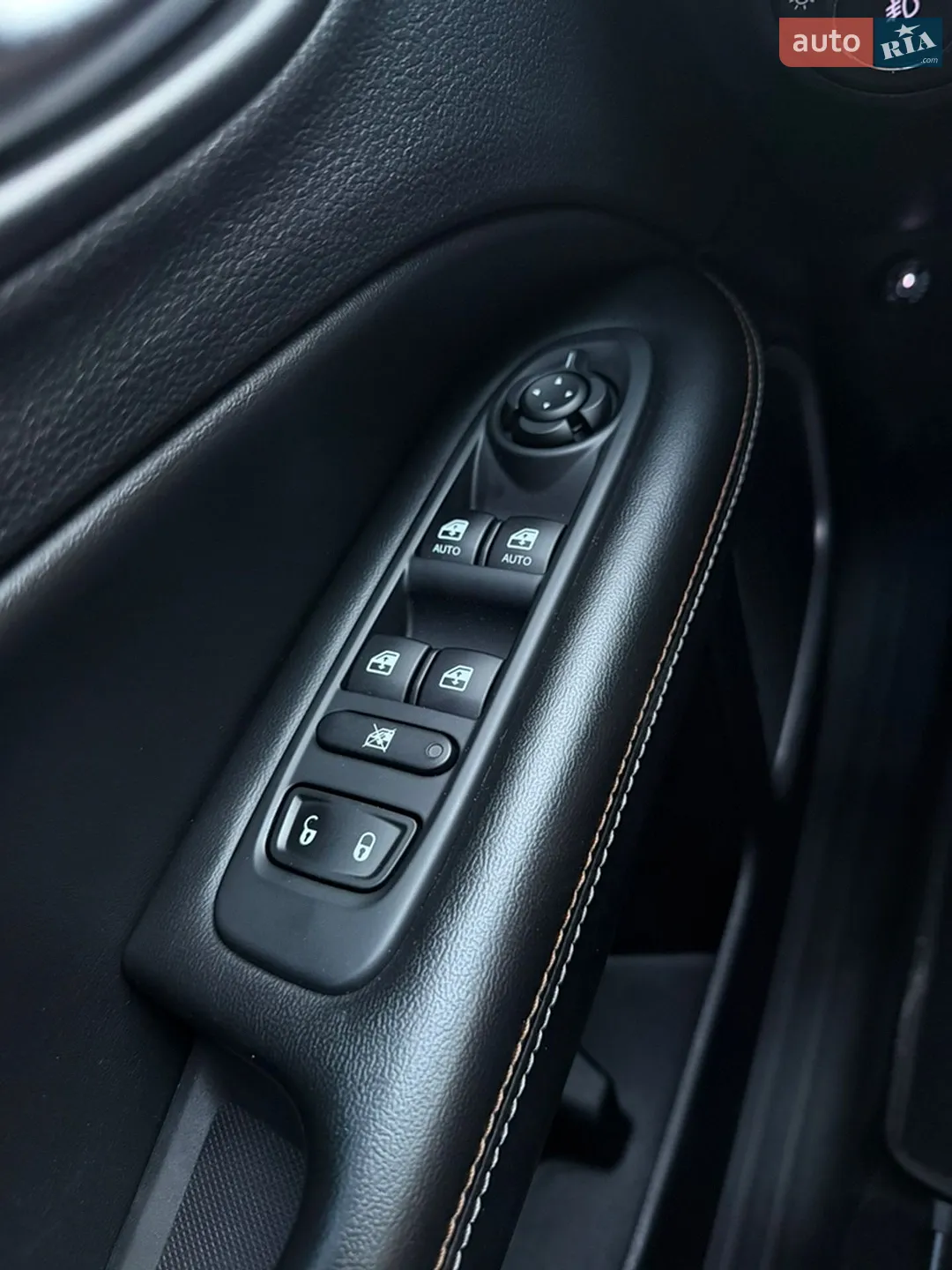 2018 Jeep Compass - мініатюра 53