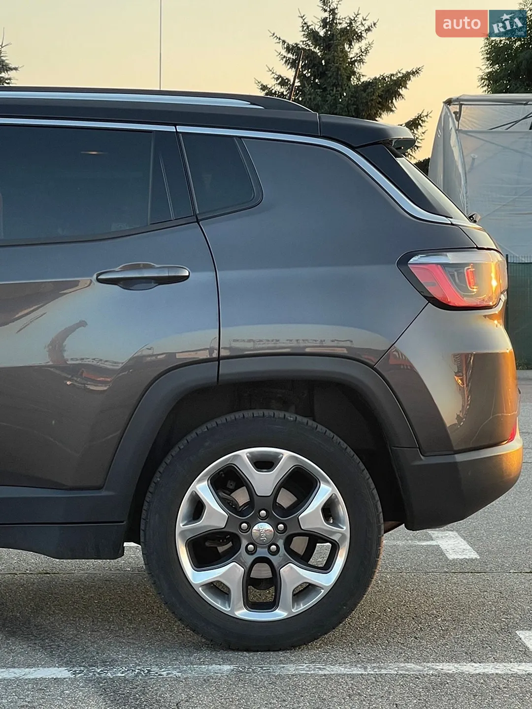 2017 Jeep Compass - мініатюра 10