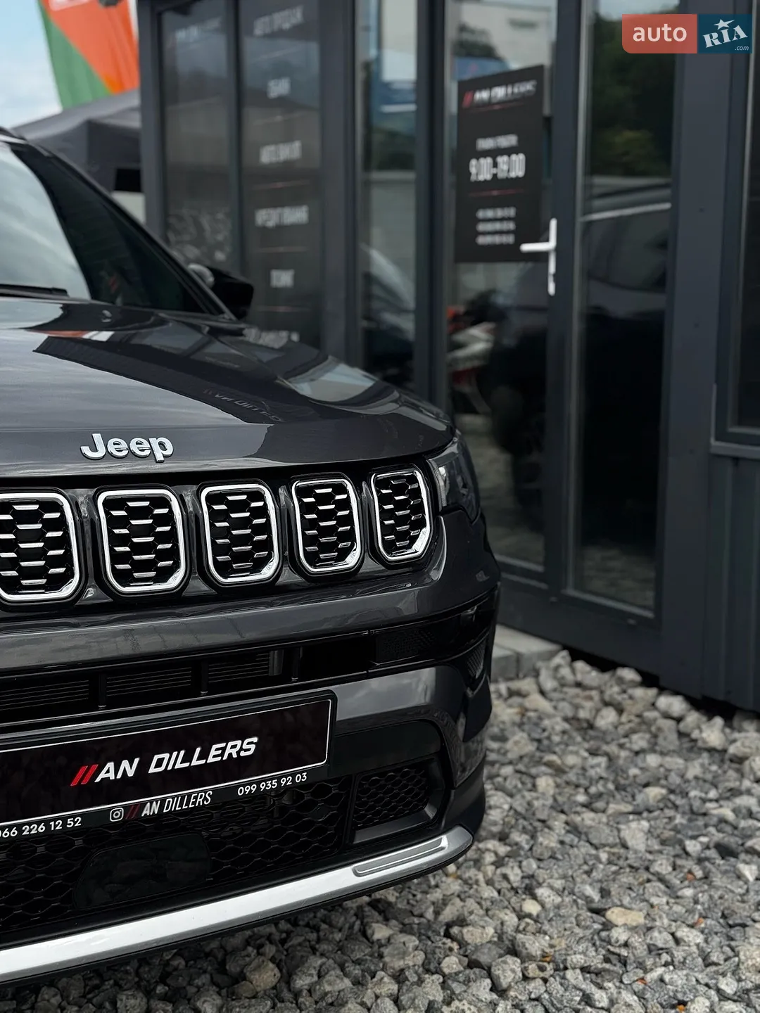 2024 Jeep Compass - мініатюра 8