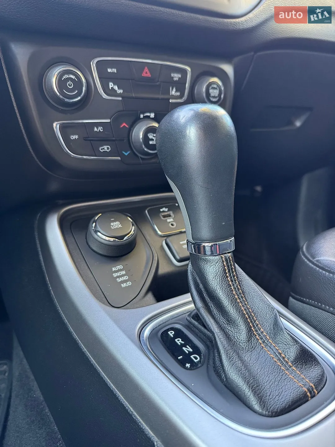 2018 Jeep Compass - мініатюра 15