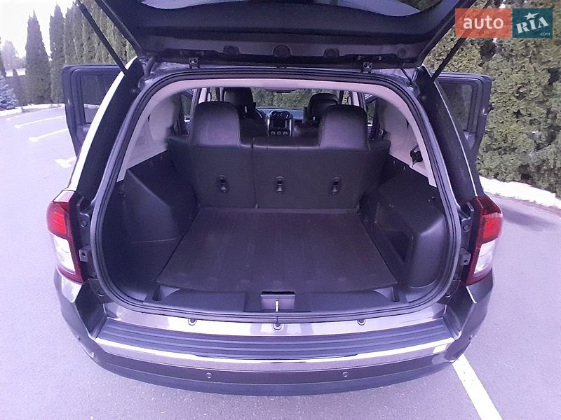 Позашляховик / Кросовер Jeep Compass 2016 в Києві фото 24 Позашляховик / Кросовер Jeep Compass 2016 в Києві