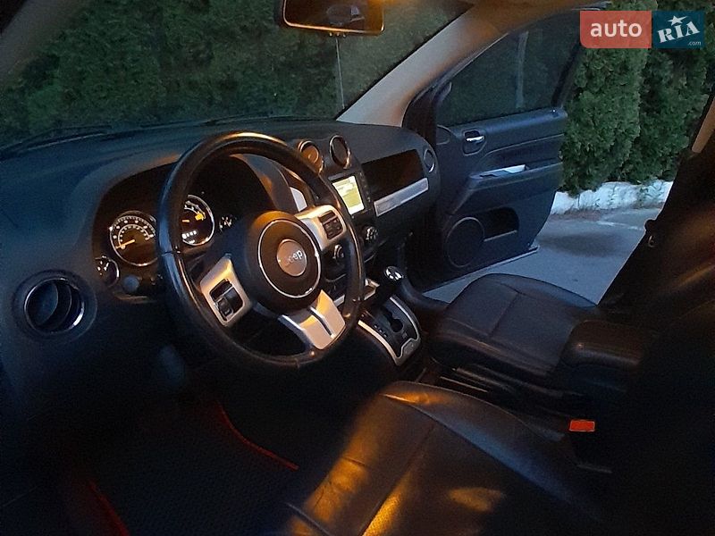 Позашляховик / Кросовер Jeep Compass 2016 в Києві фото 36 Позашляховик / Кросовер Jeep Compass 2016 в Києві