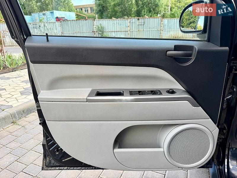 Позашляховик / Кросовер Jeep Compass 2007 в Одесі