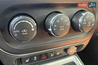 Позашляховик / Кросовер Jeep Compass 2013 в Києві фото 34 Позашляховик / Кросовер Jeep Compass 2013 в Києві