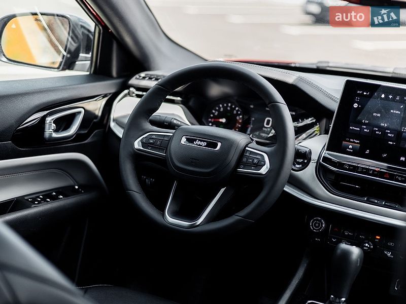 Позашляховик / Кросовер Jeep Compass 2024 в Рівному