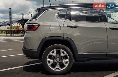 Позашляховик / Кросовер Jeep Compass 2020 в Рівному