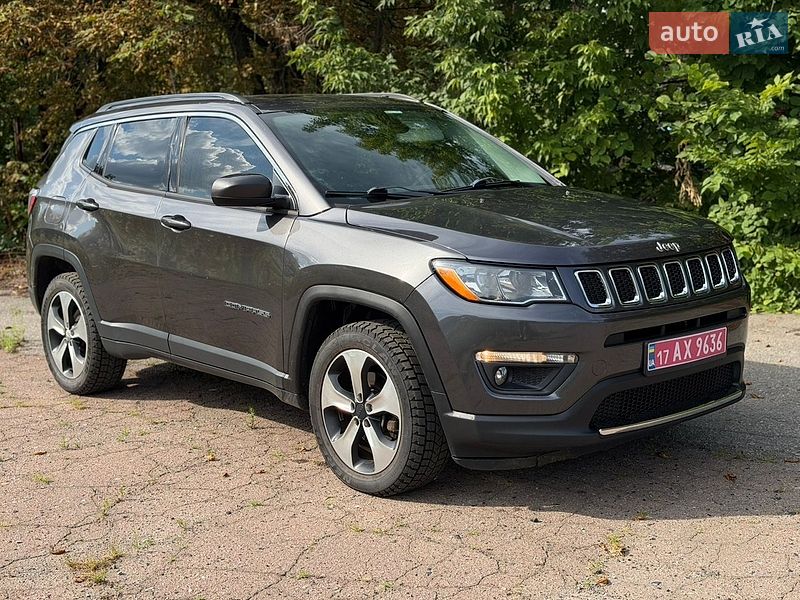 Внедорожник / Кроссовер Jeep Compass 2017 в Лубнах фото 12 Внедорожник / Кроссовер Jeep Compass 2017 в Лубнах