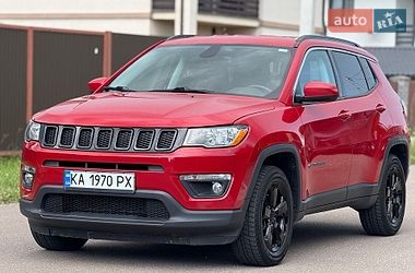 Внедорожник / Кроссовер Jeep Compass 2018 в Киеве