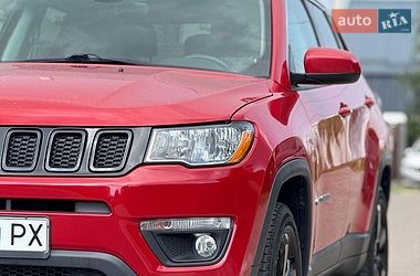 Внедорожник / Кроссовер Jeep Compass 2018 в Киеве