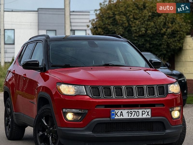 Внедорожник / Кроссовер Jeep Compass 2018 в Киеве