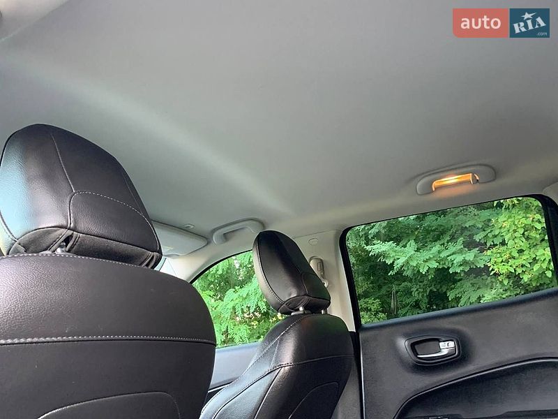 Позашляховик / Кросовер Jeep Compass 2018 в Лохвиці