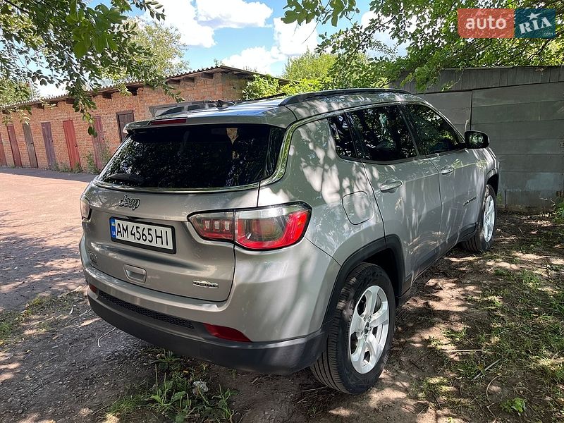 Позашляховик / Кросовер Jeep Compass 2018 в Звягелі фото 3 Позашляховик / Кросовер Jeep Compass 2018 в Звягелі