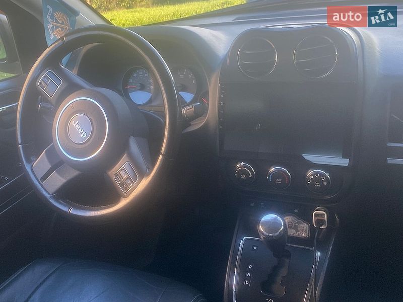 Внедорожник / Кроссовер Jeep Compass 2011 в Житомире