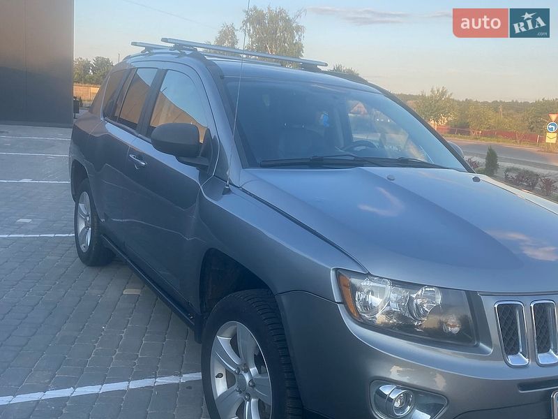 Внедорожник / Кроссовер Jeep Compass 2011 в Житомире