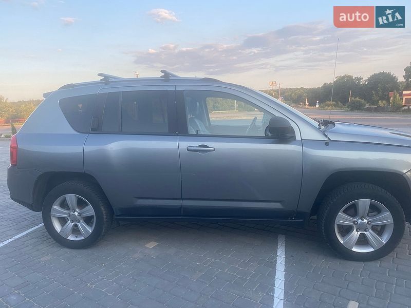 Внедорожник / Кроссовер Jeep Compass 2011 в Житомире