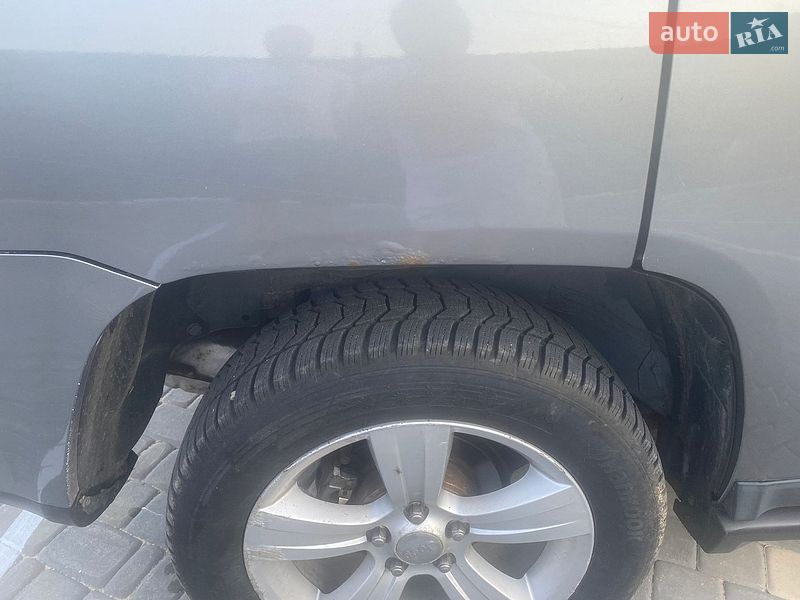 Внедорожник / Кроссовер Jeep Compass 2011 в Житомире