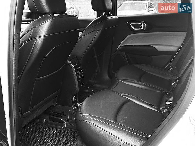 Позашляховик / Кросовер Jeep Compass 2024 в Запоріжжі