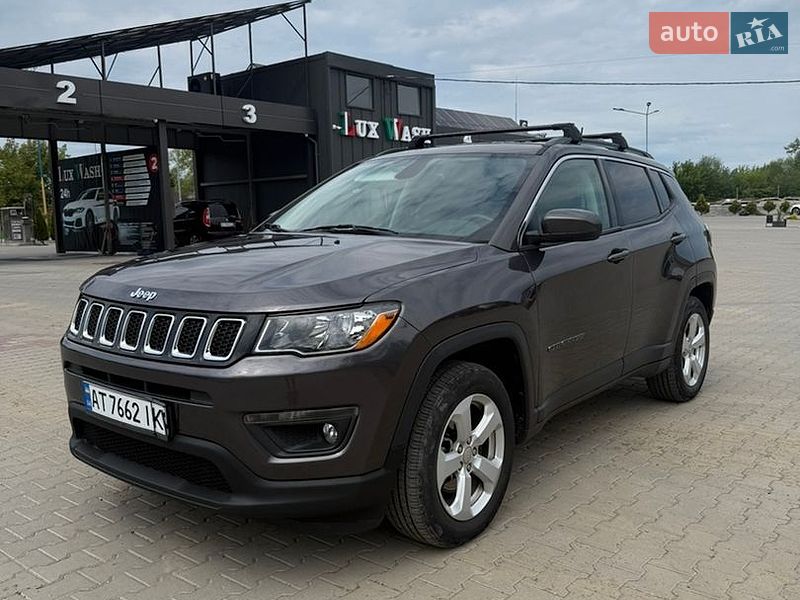 Внедорожник / Кроссовер Jeep Compass 2017 в Коломые Внедорожник / Кроссовер Jeep Compass 2017 в Коломые