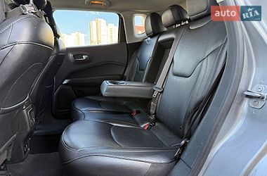 Внедорожник / Кроссовер Jeep Compass 2019 в Киеве фото 10 Внедорожник / Кроссовер Jeep Compass 2019 в Киеве