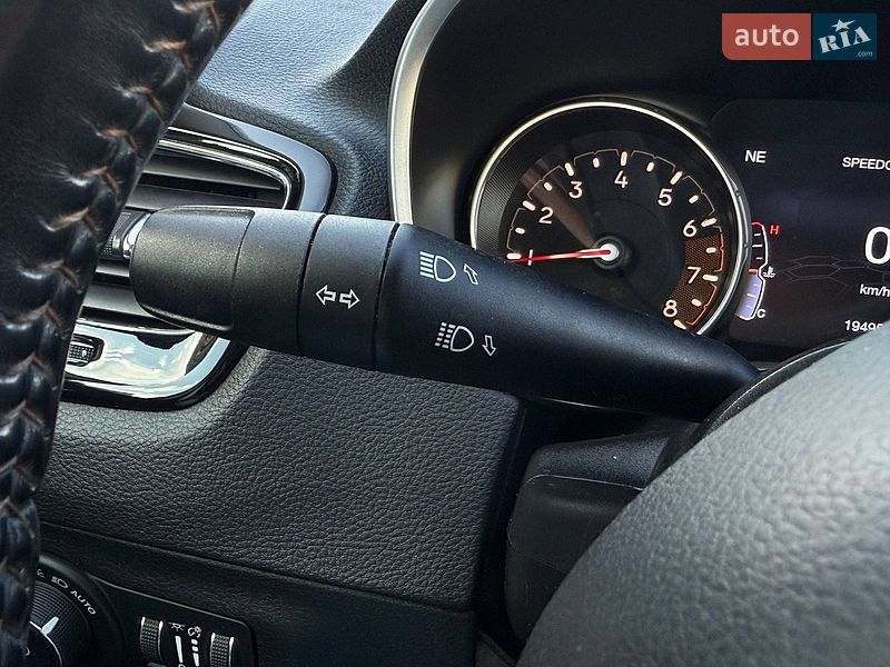 Позашляховик / Кросовер Jeep Compass 2019 в Києві фото 18 Позашляховик / Кросовер Jeep Compass 2019 в Києві