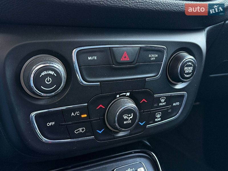 Внедорожник / Кроссовер Jeep Compass 2019 в Киеве фото 25 Внедорожник / Кроссовер Jeep Compass 2019 в Киеве