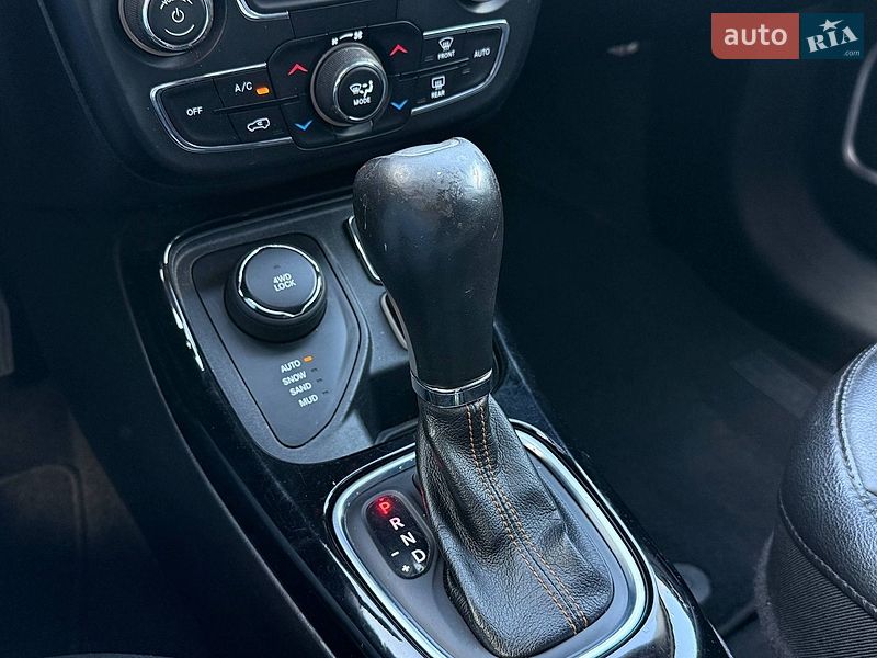 Внедорожник / Кроссовер Jeep Compass 2019 в Киеве фото 27 Внедорожник / Кроссовер Jeep Compass 2019 в Киеве