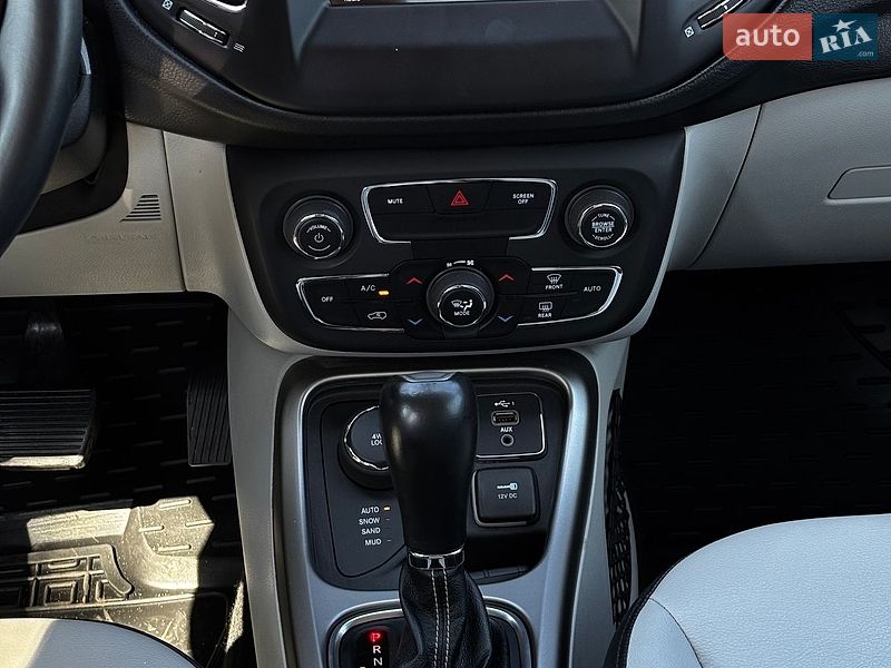 Внедорожник / Кроссовер Jeep Compass 2018 в Белогородке фото 37 Внедорожник / Кроссовер Jeep Compass 2018 в Белогородке