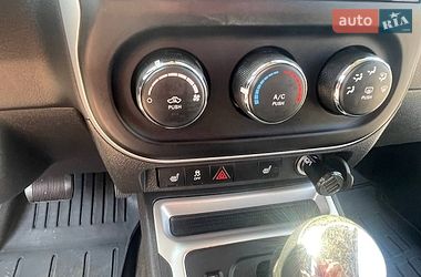 Внедорожник / Кроссовер Jeep Compass 2016 в Луцке