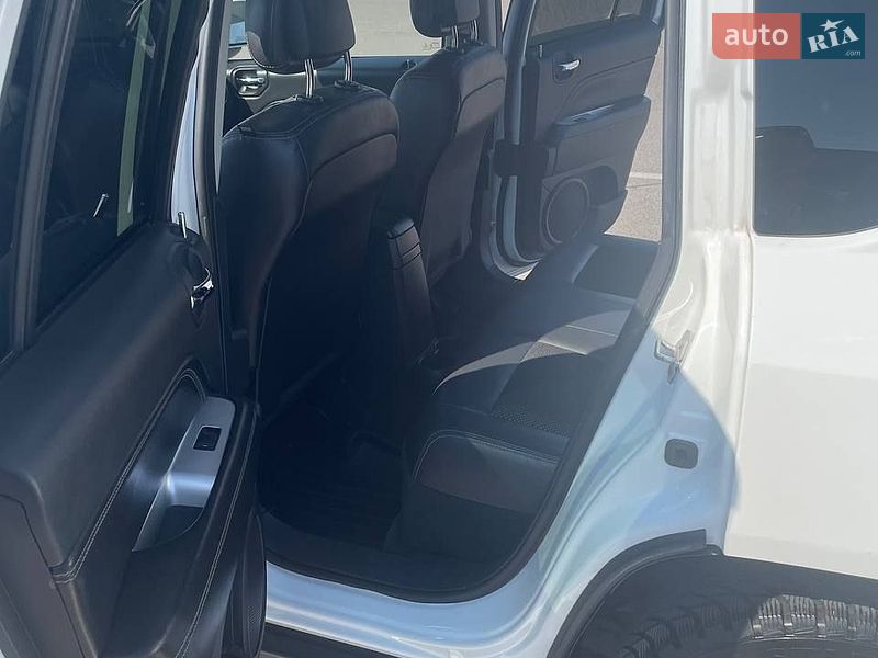 Внедорожник / Кроссовер Jeep Compass 2016 в Луцке