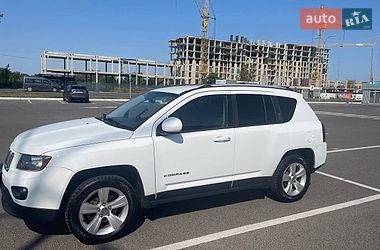 Внедорожник / Кроссовер Jeep Compass 2016 в Луцке