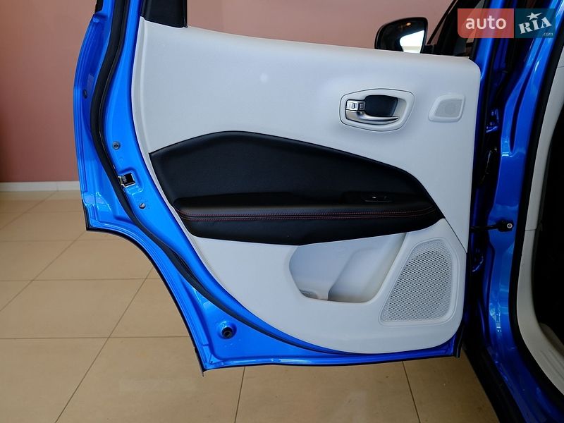 Внедорожник / Кроссовер Jeep Compass 2018 в Одессе фото 31 Внедорожник / Кроссовер Jeep Compass 2018 в Одессе