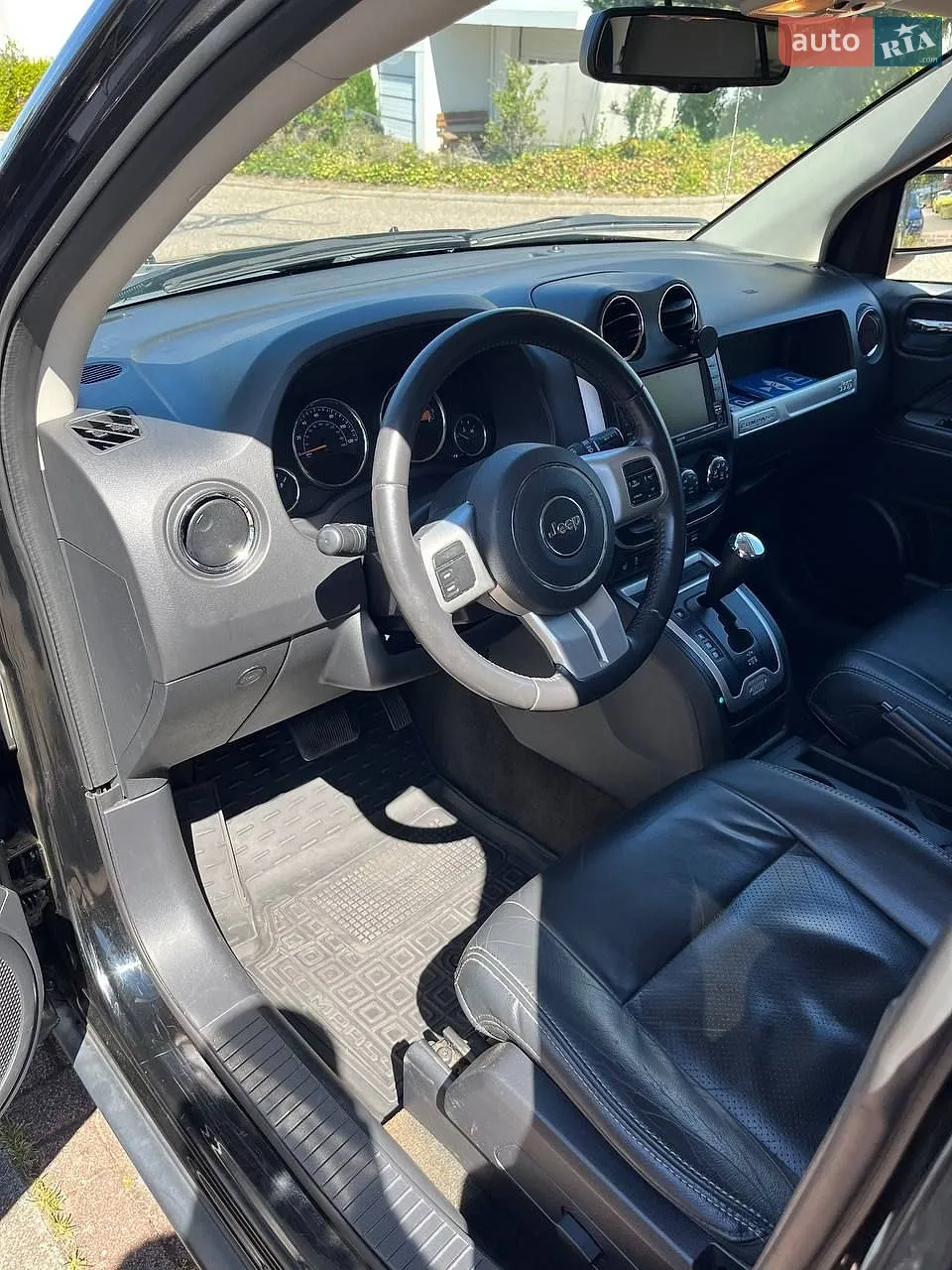 2016 Jeep Compass - мініатюра 13