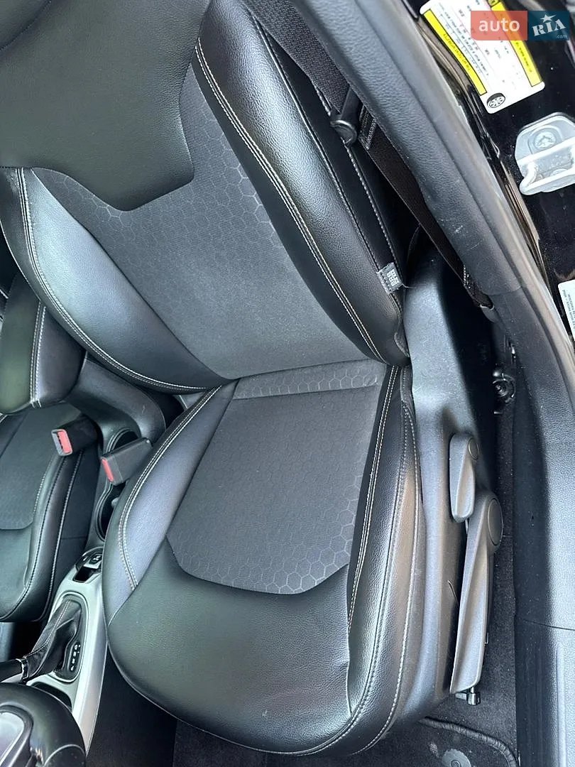 2019 Jeep Compass - мініатюра 25