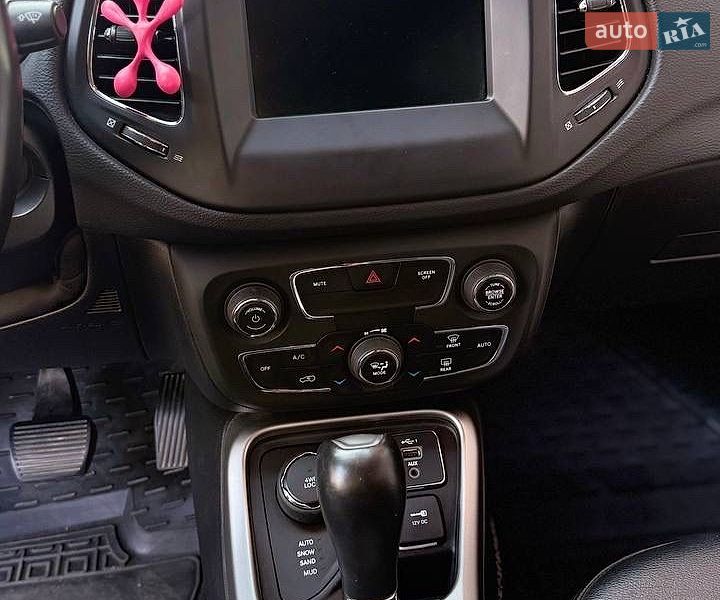 Позашляховик / Кросовер Jeep Compass 2019 в Трускавці фото 44 Позашляховик / Кросовер Jeep Compass 2019 в Трускавці