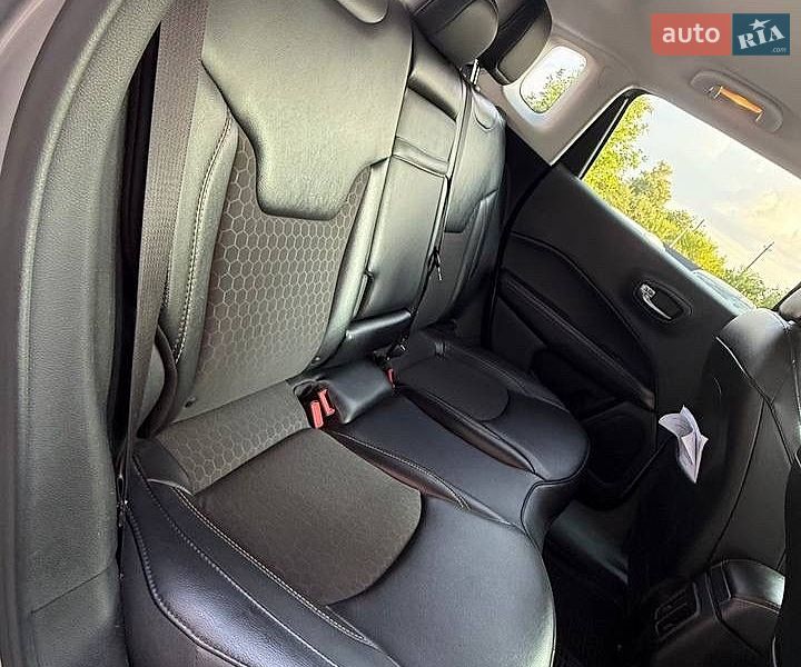 Позашляховик / Кросовер Jeep Compass 2019 в Трускавці фото 58 Позашляховик / Кросовер Jeep Compass 2019 в Трускавці