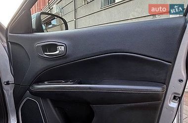 Позашляховик / Кросовер Jeep Compass 2019 в Трускавці фото 59 Позашляховик / Кросовер Jeep Compass 2019 в Трускавці