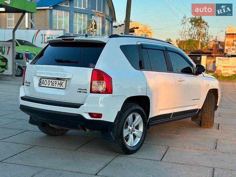 Внедорожник / Кроссовер Jeep Compass 2011 в Хусте фото 2 Внедорожник / Кроссовер Jeep Compass 2011 в Хусте