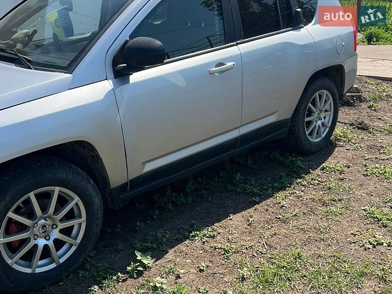 Jeep Compass, фото з оголошення