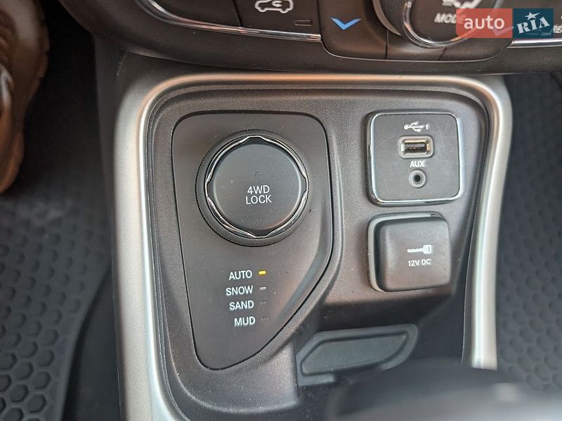 Позашляховик / Кросовер Jeep Compass 2020 в Дніпрі фото 11 Позашляховик / Кросовер Jeep Compass 2020 в Дніпрі