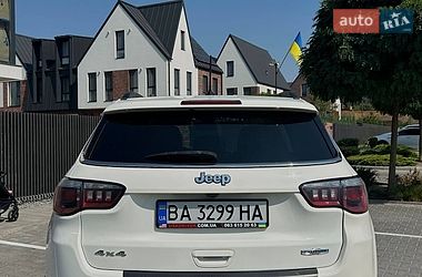Внедорожник / Кроссовер Jeep Compass 2017 в Умани