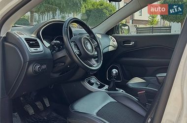 Внедорожник / Кроссовер Jeep Compass 2017 в Умани
