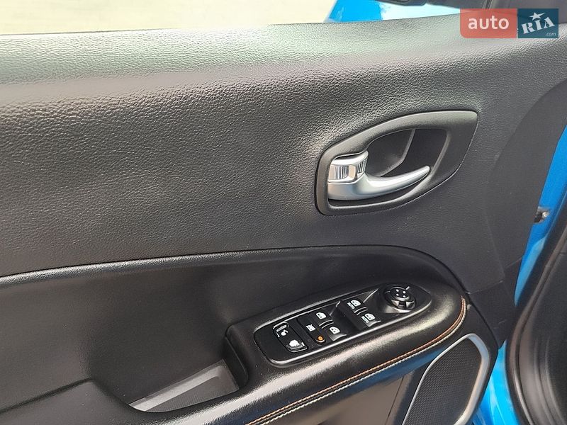 Позашляховик / Кросовер Jeep Compass 2018 в Дубні