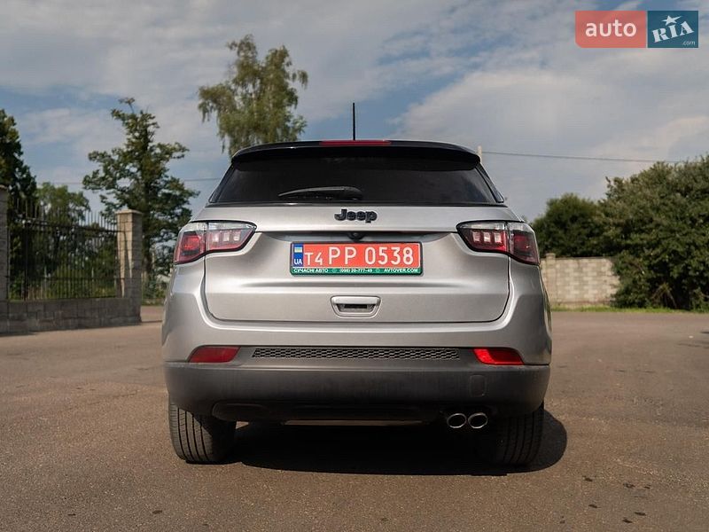 Внедорожник / Кроссовер Jeep Compass 2018 в Ровно