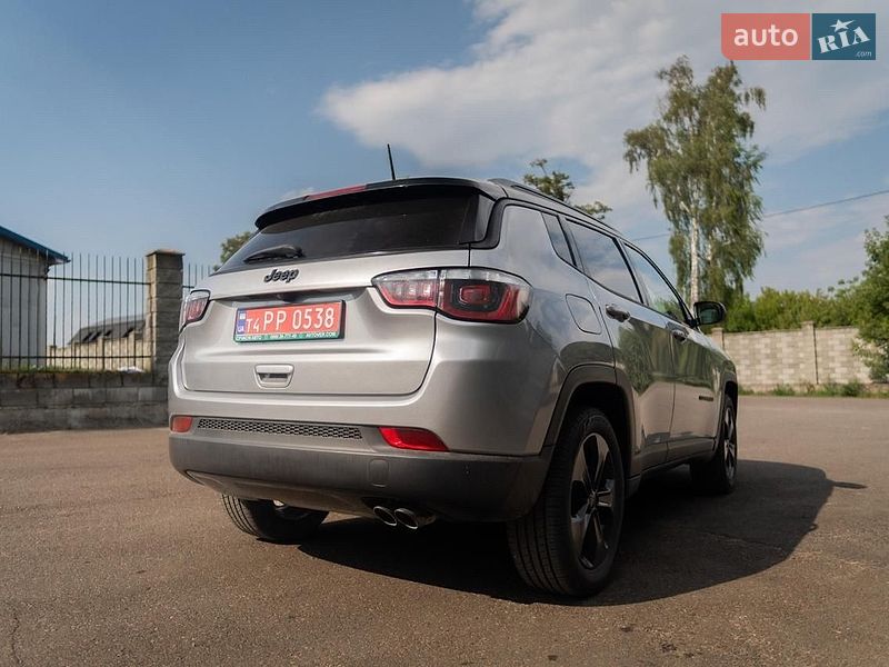 Внедорожник / Кроссовер Jeep Compass 2018 в Ровно